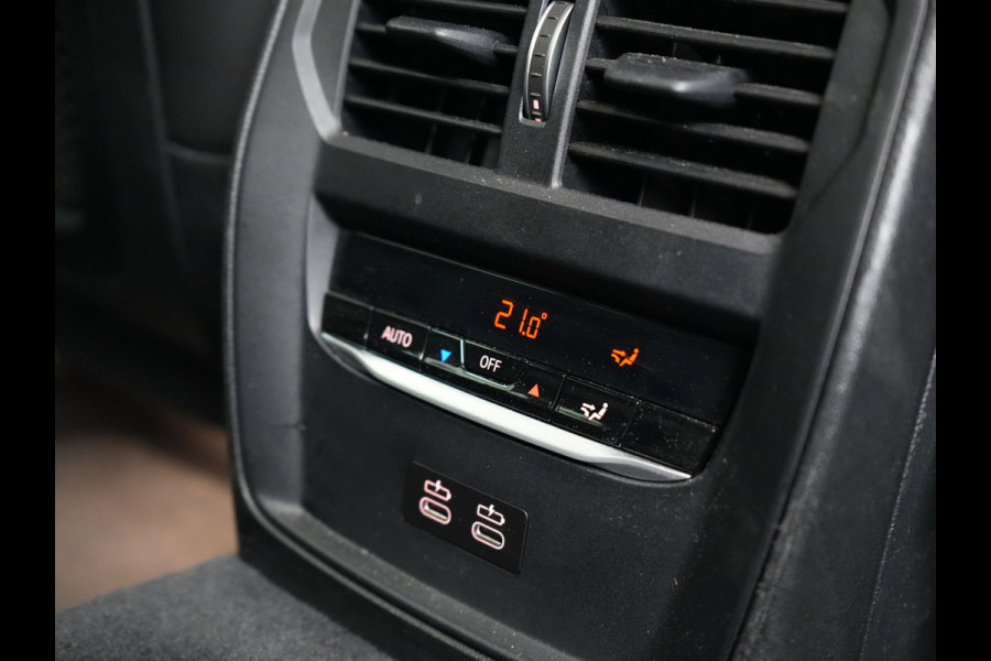 BMW 3 Serie Touring 330e Plug In Hybrid 293pk Dealer O.H PHEV | Cruise Control | Apple Carplay | Lederen Sportstoelen Verwarmd | Navigatie | Virtual | DAB |