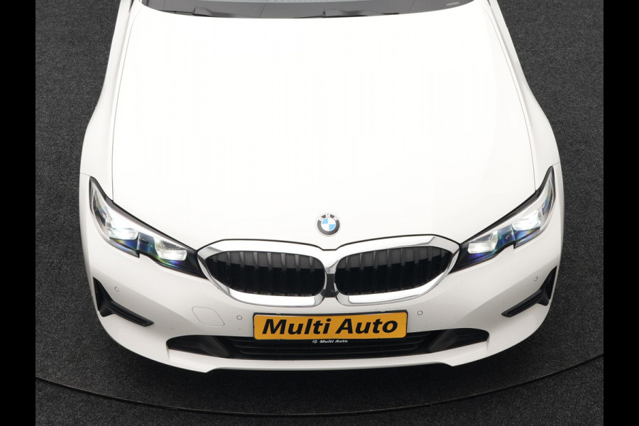 BMW 3 Serie Touring 330e Plug In Hybrid 293pk Dealer O.H PHEV | Cruise Control | Apple Carplay | Lederen Sportstoelen Verwarmd | Navigatie | Virtual | DAB |