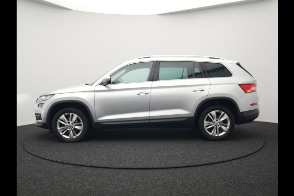 Škoda Kodiaq 7 Persoons Style DSG 150pk Dealer O.H Adaptive Cruise | Sportstoelen Memory & Verwarmd | Navigatie | Apple Carplay | DAB | Front Assist | Draadloos Laden |
