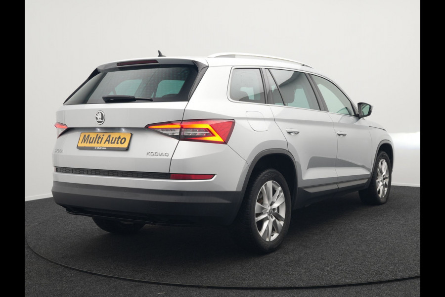 Škoda Kodiaq 7 Persoons Style DSG 150pk Dealer O.H Adaptive Cruise | Sportstoelen Memory & Verwarmd | Navigatie | Apple Carplay | DAB | Front Assist | Draadloos Laden |