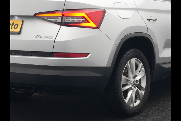 Škoda Kodiaq 7 Persoons Style DSG 150pk Dealer O.H Adaptive Cruise | Sportstoelen Memory & Verwarmd | Navigatie | Apple Carplay | DAB | Front Assist | Draadloos Laden |