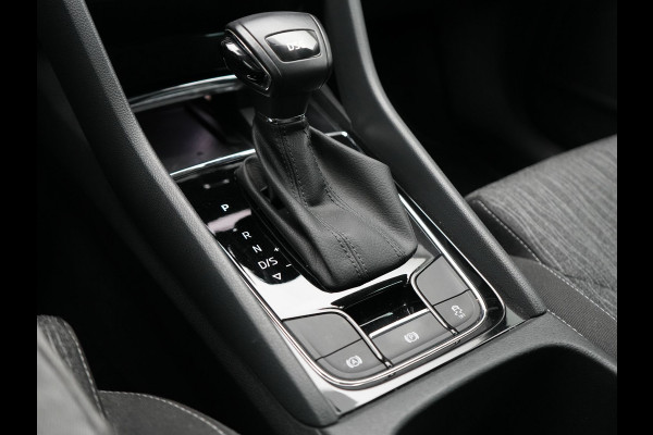 Škoda Kodiaq 7 Persoons Style DSG 150pk Dealer O.H Adaptive Cruise | Sportstoelen Memory & Verwarmd | Navigatie | Apple Carplay | DAB | Front Assist | Draadloos Laden |