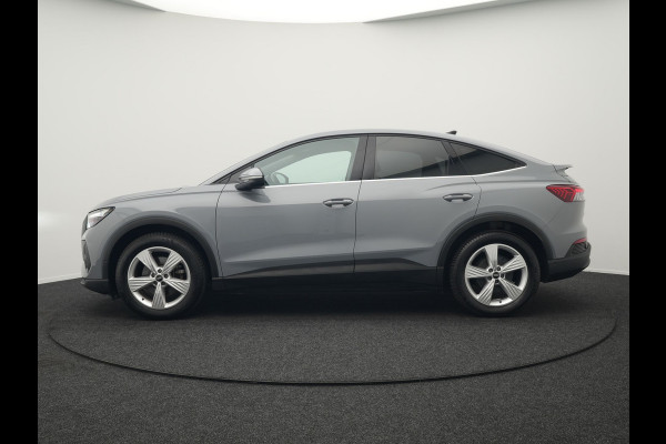 Audi Q4 Sportback e-tron 35 Edition 55 kWh 170pk Dealer O.H INCL BTW | Adaptive Cruise | Camera | Verwarmde Stoelen | Virtual | Front Assist | Navigatie | DAB |