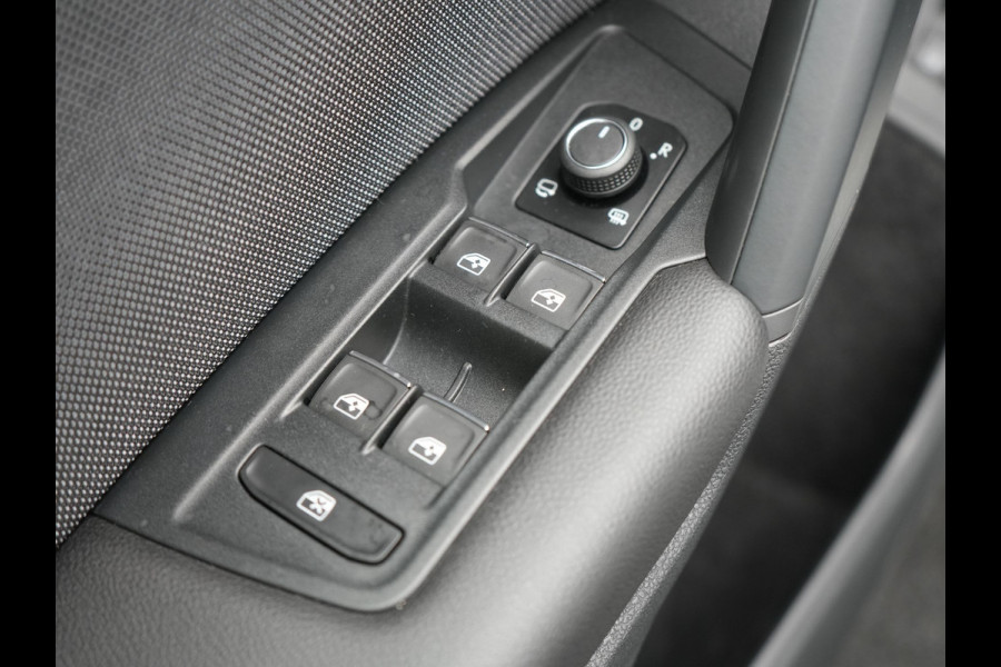 Seat Tarraco 1.4 TSI e-Hybrid FR Plug in Hybrid 245pk PHEV | Trekhaak af Fabriek | Adaptive Cruise | 360 Camera | Half Lederen Sportstoelen Memory | Carplay | Keyless |