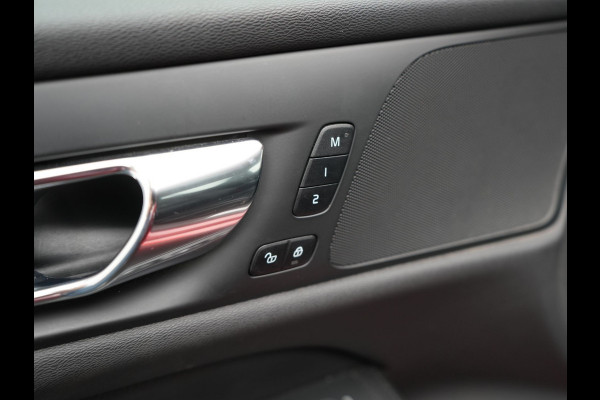 Volvo V60 T6 Twin Engine AWD Inscription Plug In Hybrid 340pk Dealer O.H. PHEV | Panodak | Trekhaak af Fabriek | Lederen Sportstoelen Memory | Apple Carplay | Navigatie | Camera | Virtual | Stoelverwarming |