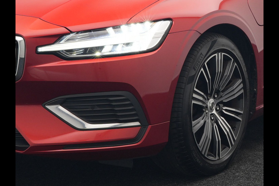 Volvo V60 T6 Twin Engine AWD Inscription Plug In Hybrid 340pk Dealer O.H. PHEV | Panodak | Trekhaak af Fabriek | Lederen Sportstoelen Memory | Apple Carplay | Navigatie | Camera | Virtual | Stoelverwarming |