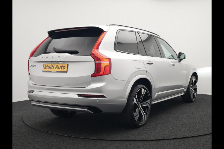Volvo XC90 T8 Recharge AWD R-Design Plug In Hybrid 394pk 7 Persoons Dealer O.H. PHEV | Lederen Sportstoelen Memory | Pilot Assist | Harman Kardon | Adaptive Cruise | Navigatie | Apple Carplay | Camera | Virtual | L.M. 22" | DAB |