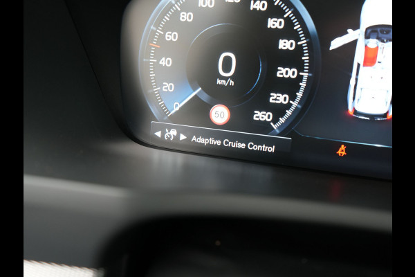 Volvo XC90 T8 Recharge AWD R-Design Plug In Hybrid 394pk 7 Persoons Dealer O.H. PHEV | Lederen Sportstoelen Memory | Pilot Assist | Harman Kardon | Adaptive Cruise | Navigatie | Apple Carplay | Camera | Virtual | L.M. 22" | DAB |