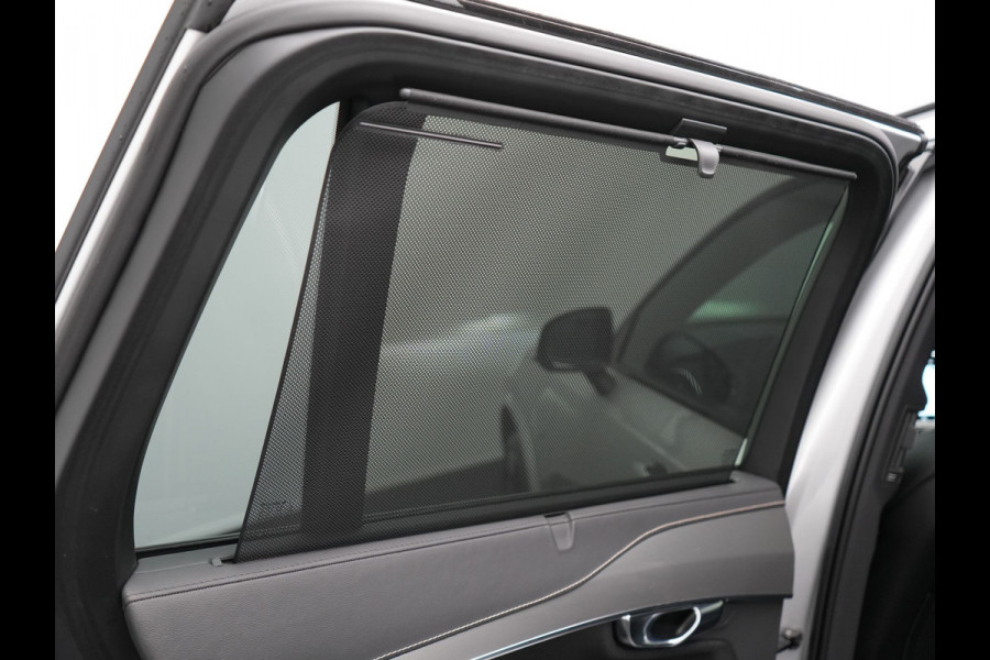 Volvo XC90 T8 Recharge AWD R-Design Plug In Hybrid 394pk 7 Persoons Dealer O.H. PHEV | Lederen Sportstoelen Memory | Pilot Assist | Harman Kardon | Adaptive Cruise | Navigatie | Apple Carplay | Camera | Virtual | L.M. 22" | DAB |