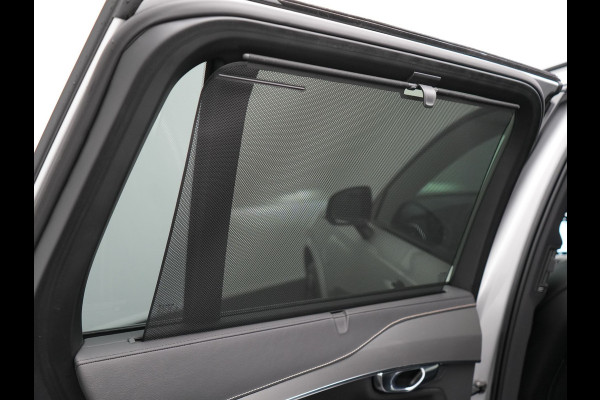 Volvo XC90 T8 Recharge AWD R-Design Plug In Hybrid 394pk 7 Persoons Dealer O.H. PHEV | Lederen Sportstoelen Memory | Pilot Assist | Harman Kardon | Adaptive Cruise | Navigatie | Apple Carplay | Camera | Virtual | L.M. 22" | DAB |