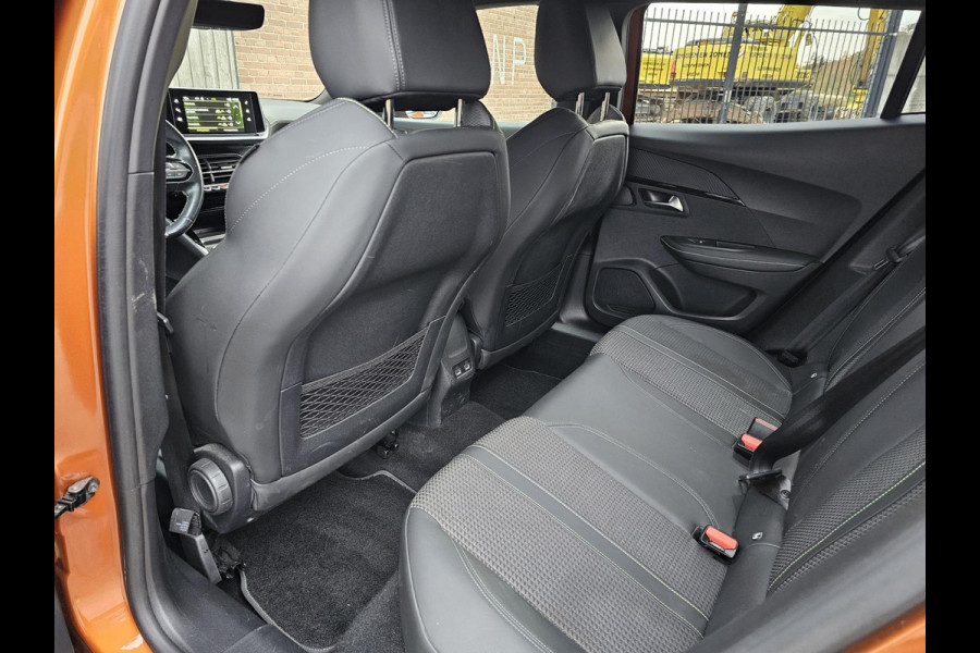Peugeot 2008 1.2 PureTech GT-Line Cam, Half Leder