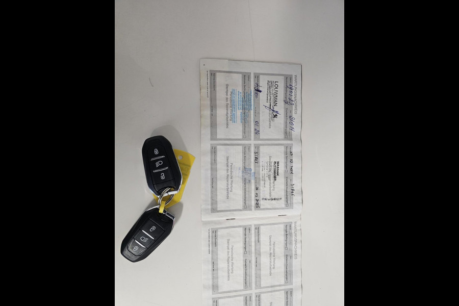 Peugeot 2008 1.2 PureTech GT-Line Cam, Half Leder