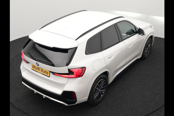 BMW X1 xDrive30e M-Sport Plug In Hybrid 326pk Dealer O.H PHEV | Adaptive Cruise | 360 Camera | Head Up | Adaptive Onderstel | Lederen Sportstoelen Massage & Memory | Harman Kardon | Widescreen Navi | Keyless | Sfeerverlichting |