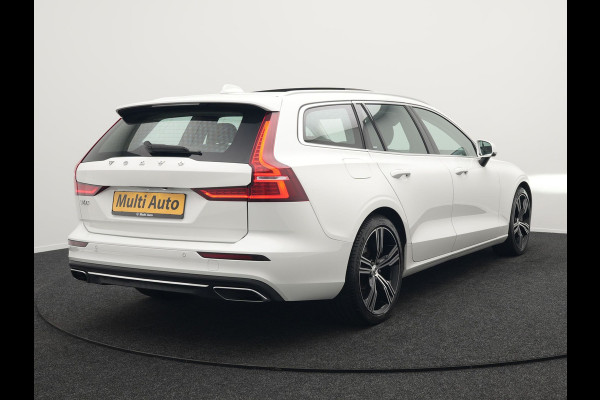 Volvo V60 T6 Recharge AWD Inscription Plug In Hybrid 33.000 KM !! Dealer O.H. PHEV | Panodak | Adaptive Cruise | Lederen Sportstoelen Memory | Trekhaak af Fabriek | Harman Kardon | Navigatie | Apple Carplay | Acam | L.M. 19" | Stoel & Stuurverwarming | DAB | Virtual |