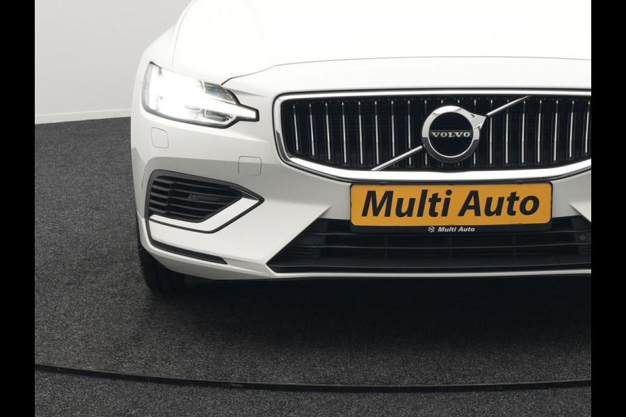 Volvo V60 T6 Recharge AWD Inscription Plug In Hybrid 33.000 KM !! Dealer O.H. PHEV | Panodak | Adaptive Cruise | Lederen Sportstoelen Memory | Trekhaak af Fabriek | Harman Kardon | Navigatie | Apple Carplay | Acam | L.M. 19" | Stoel & Stuurverwarming | DAB | Virtual |