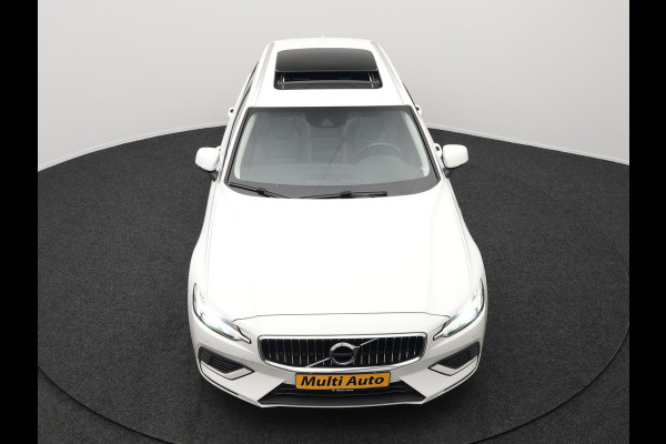 Volvo V60 T6 Recharge AWD Inscription Plug In Hybrid 33.000 KM !! Dealer O.H. PHEV | Panodak | Adaptive Cruise | Lederen Sportstoelen Memory | Trekhaak af Fabriek | Harman Kardon | Navigatie | Apple Carplay | Acam | L.M. 19" | Stoel & Stuurverwarming | DAB | Virtual |
