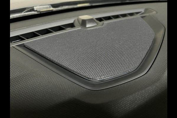 Lynk & Co 01 1.5 Plug-in Black Edition Sfeerver. 360° NAP