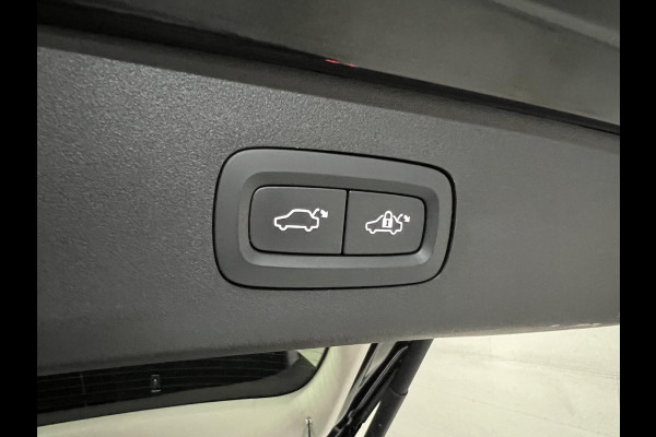 Lynk & Co 01 1.5 Plug-in Black Edition Sfeerver. 360° NAP