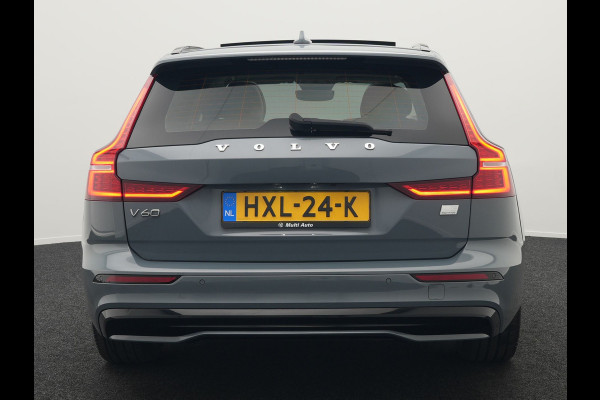 Volvo V60 T8 AWD Plus Dark Plug In Hybrid Thunder Grey 455pk Dealer O.H. Long Range PHEV | Panodak | Lederen Sportstoelen Memory | Pilot Assist | Google Assistant | Adaptive Cruise | Harman Kardon | Camera | Apple Carplay | Stoel & Stuurverwarming |