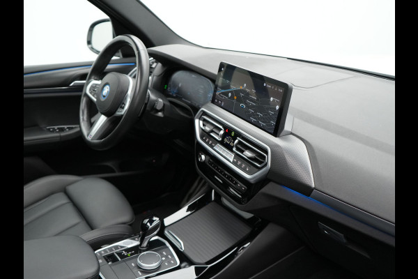 BMW X3 xDrive30e M Sport Plug In Hybrid PHEV | Facelift | Panodak | Carplay | Lederen Sportstoelen Verwarmd | Camera | Sfeerverlichting | Keyless |