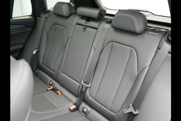 BMW X3 xDrive30e M Sport Plug In Hybrid PHEV | Facelift | Panodak | Carplay | Lederen Sportstoelen Verwarmd | Camera | Sfeerverlichting | Keyless |