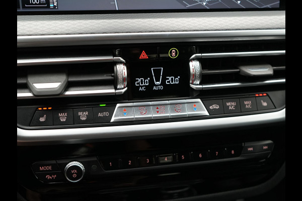 BMW X3 xDrive30e M Sport Plug In Hybrid PHEV | Facelift | Panodak | Carplay | Lederen Sportstoelen Verwarmd | Camera | Sfeerverlichting | Keyless |