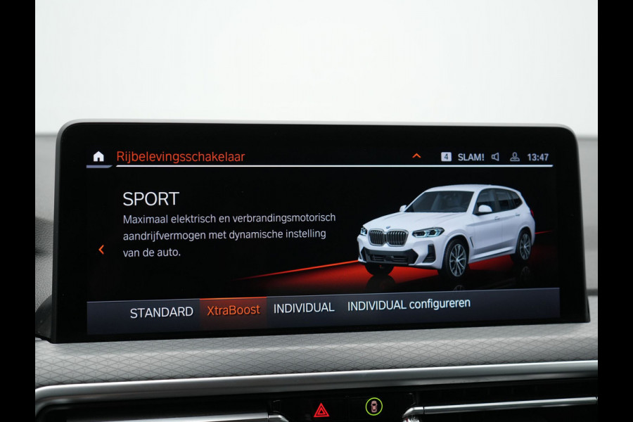 BMW X3 xDrive30e M Sport Plug In Hybrid PHEV | Facelift | Panodak | Carplay | Lederen Sportstoelen Verwarmd | Camera | Sfeerverlichting | Keyless |