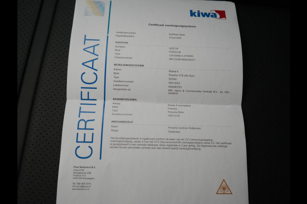 Porsche Cayenne Coupé 3.0 E-Hybrid Plug In Hybrid | MY 2024 | PHEV | Trekhaak Af Fabriek | Panodak | Luchtvering | Sportuitlaat | 4 Wiel Besturing | PDLS+ | Sport Chrono | InnoDrive Adaptive Cruise | SportDesign | Head up | Soft Close | 22"L.M | 360 Cam