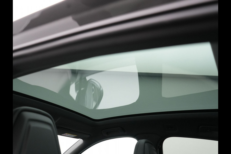 Porsche Cayenne Coupé 3.0 E-Hybrid Plug In Hybrid | MY 2024 | PHEV | Trekhaak Af Fabriek | Panodak | Luchtvering | Sportuitlaat | 4 Wiel Besturing | PDLS+ | Sport Chrono | InnoDrive Adaptive Cruise | SportDesign | Head up | Soft Close | 22"L.M | 360 Cam