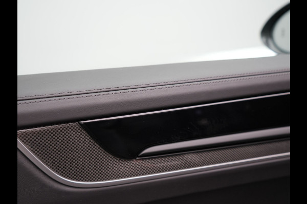 Porsche Cayenne Coupé 3.0 E-Hybrid Plug In Hybrid | MY 2024 | PHEV | Trekhaak Af Fabriek | Panodak | Luchtvering | Sportuitlaat | 4 Wiel Besturing | PDLS+ | Sport Chrono | InnoDrive Adaptive Cruise | SportDesign | Head up | Soft Close | 22"L.M | 360 Cam