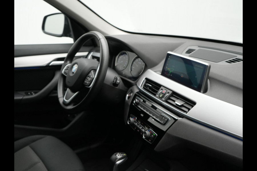BMW X1 xDrive25e Executive Plug In Hybrid 221pk PHEV | Cruise Control | Keyless | Verwarmde stoelen | Camera |