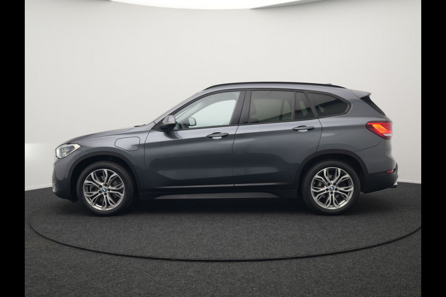 BMW X1 xDrive25e Executive Plug In Hybrid 221pk PHEV | Cruise Control | Keyless | Verwarmde stoelen | Camera |