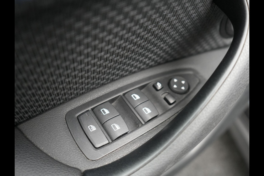 BMW X1 xDrive25e Executive Plug In Hybrid 221pk PHEV | Cruise Control | Keyless | Verwarmde stoelen | Camera |