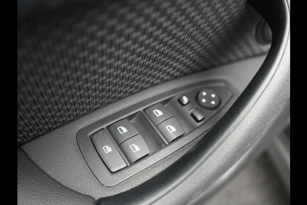 BMW X1 xDrive25e Executive Plug In Hybrid 221pk PHEV | Cruise Control | Keyless | Verwarmde stoelen | Camera |