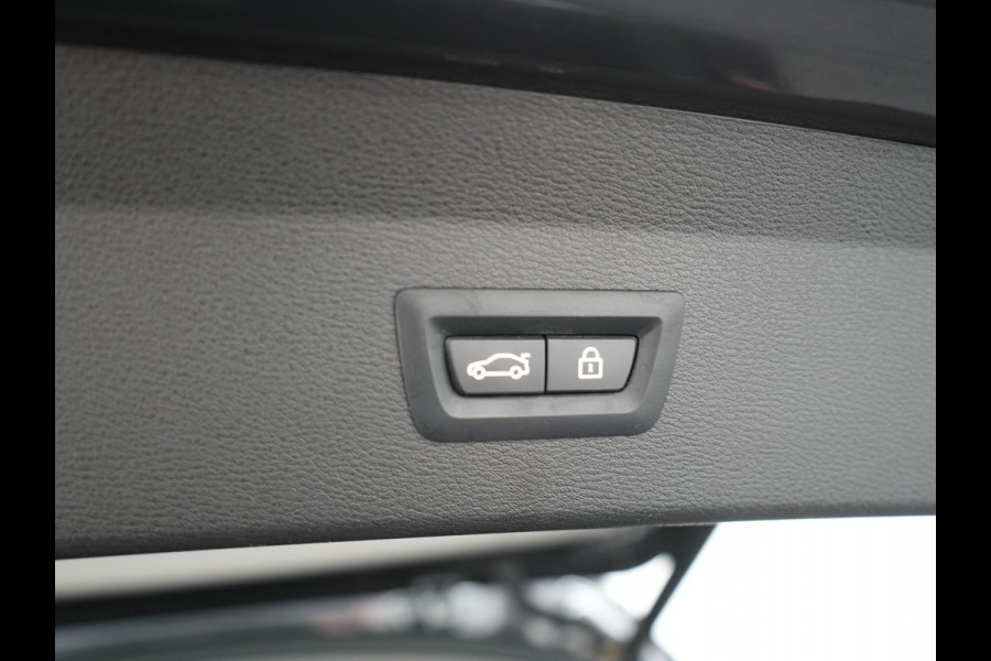 BMW X1 xDrive25e Executive Plug In Hybrid 221pk PHEV | Cruise Control | Keyless | Verwarmde stoelen | Camera |