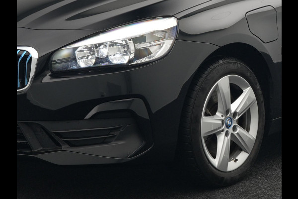 BMW 2 Serie Active Tourer 225xe iPerformance Executive Plug In Hybrid 225pk PHEV | Navi Full Map | Stoelverwarming | 17"L.M | Climate Control | El. Achterklep | Cruise Control |