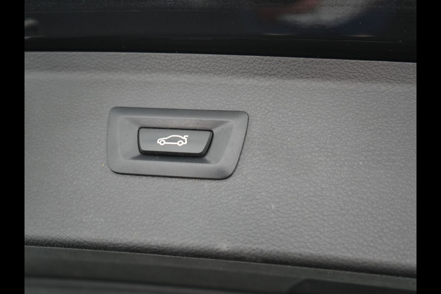 BMW 2 Serie Active Tourer 225xe iPerformance Executive Plug In Hybrid 225pk PHEV | Navi Full Map | Stoelverwarming | 17"L.M | Climate Control | El. Achterklep | Cruise Control |