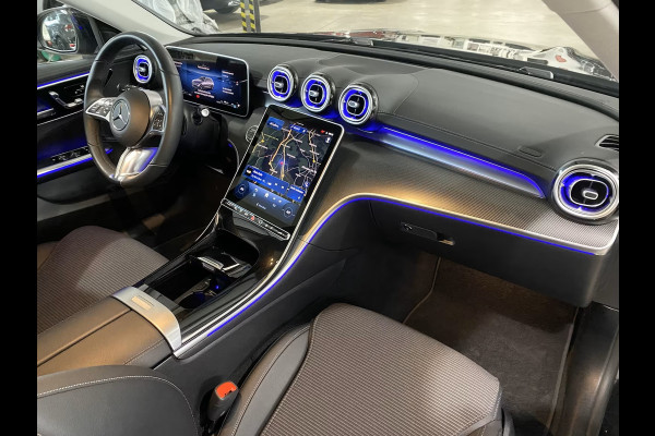 Mercedes-Benz C-Klasse Estate 300e T AVANTGARDE ** LED, MBUX+, PANORAMA, TREKH, WINTER- & SPIEGEL-PACK, KEYLESS ** 1e EIG - UNFALLFREI ** ** INFORMEER OOK NAAR ONZE AANTREKKELIJKE FINANCIAL-LEASE TARIEVEN **