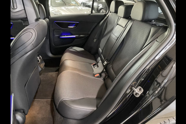 Mercedes-Benz C-Klasse Estate 300e T AVANTGARDE ** LED, MBUX+, PANORAMA, TREKH, WINTER- & SPIEGEL-PACK, KEYLESS ** 1e EIG - UNFALLFREI ** ** INFORMEER OOK NAAR ONZE AANTREKKELIJKE FINANCIAL-LEASE TARIEVEN **