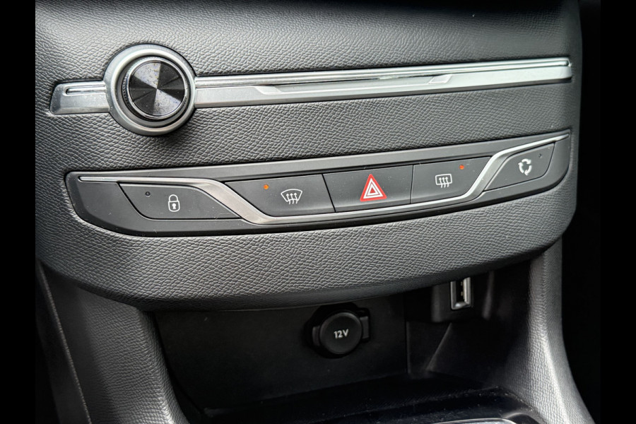 Peugeot 308 BWJ 2021 / 1.2 PT 111 PK Active Pack | TREKHAAK | VIRT COCKPIT | CLIMA | CARPLAY | NAVI | CRISE | DAB | LICHTMETAAL |