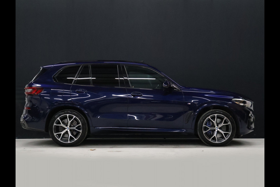 BMW X5 xDrive45e M Sport High Executive [SCHUIFKANTELDAK, HARMAN/KARDON, APPLE CARPLAY, ANDROID, MEMORY SEATS, STOELMASSAGE, 360 CAMERA, STUURVERWARMING, HEAD-UP, ADAPTIVE CRUISE, STOELVENTILATIE, STOELVERWARMING, NIEUWSTAAT]