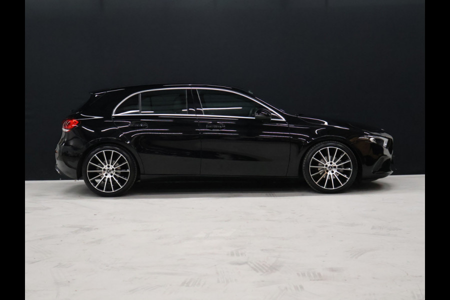 Mercedes-Benz A-Klasse 160 Business Solution Luxury [SFEERVERLICHTING, CAMERA, VOL LEDER, 6-BAK, STOELVERWARMING, BLUETOOTH, CRUISE, CLIMATE, NIEUWSTAAT]