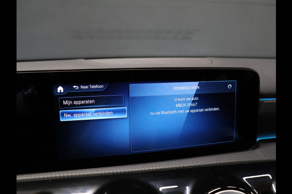 Mercedes-Benz A-Klasse 160 Business Solution Luxury [SFEERVERLICHTING, CAMERA, VOL LEDER, 6-BAK, STOELVERWARMING, BLUETOOTH, CRUISE, CLIMATE, NIEUWSTAAT]