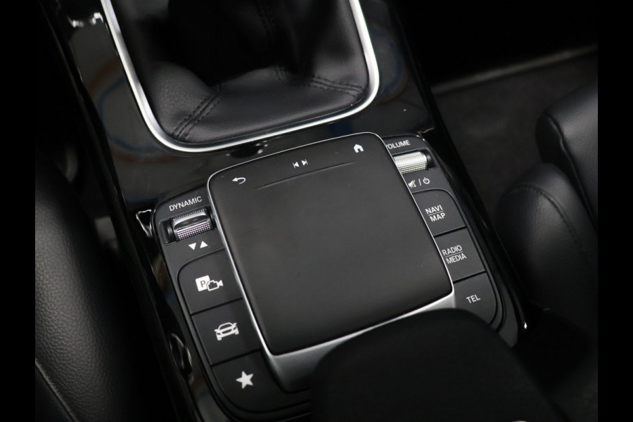 Mercedes-Benz A-Klasse 160 Business Solution Luxury [SFEERVERLICHTING, CAMERA, VOL LEDER, 6-BAK, STOELVERWARMING, BLUETOOTH, CRUISE, CLIMATE, NIEUWSTAAT]