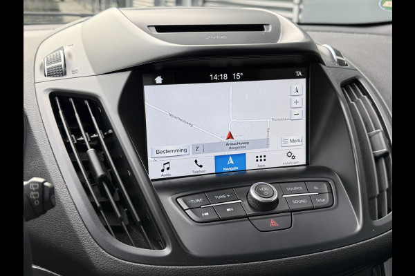 Ford Kuga BWJ 2018 | 1.5T 150PK Titanium | TREKHAAK | CLIMA | NAVI | STOEL VERW | CARPLAY | STUURWIEL VERW | PRIVACY GLASS |
