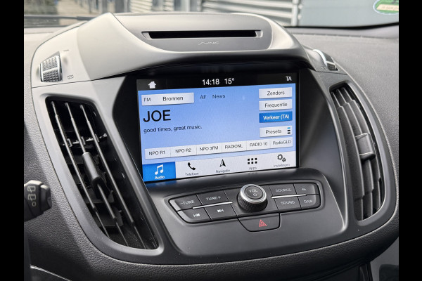 Ford Kuga BWJ 2018 | 1.5T 150PK Titanium | TREKHAAK | CLIMA | NAVI | STOEL VERW | CARPLAY | STUURWIEL VERW | PRIVACY GLASS |