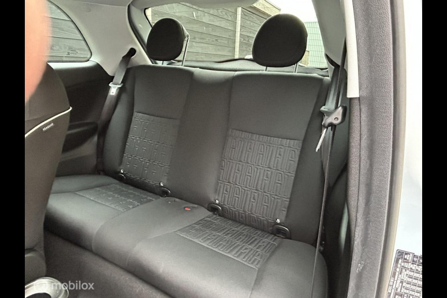 Fiat 500 Urban 42 kWh Clima / LM / Carplay / Parelmoer lak / 8.875 KM!!!