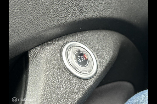 Fiat 500 Urban 42 kWh Clima / LM / Carplay / Parelmoer lak / 8.875 KM!!!