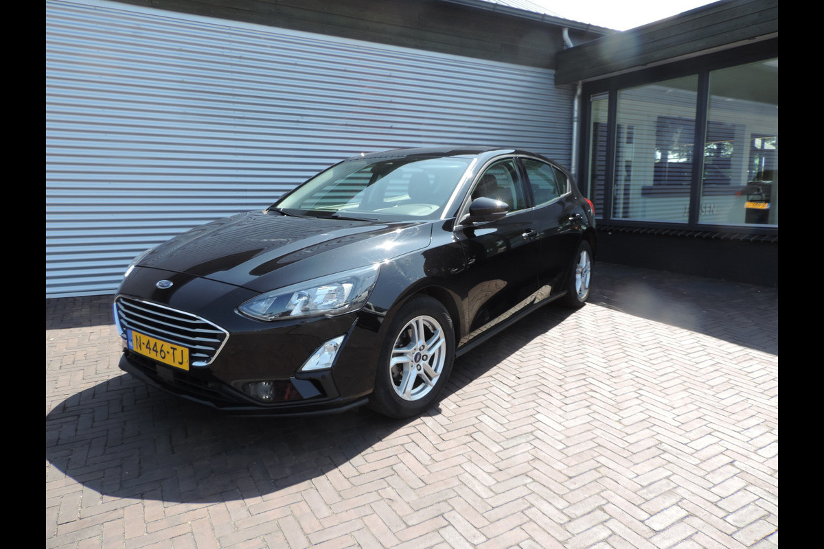 Ford Focus 1.0 EcoBoost Hybrid Trend Edition Business