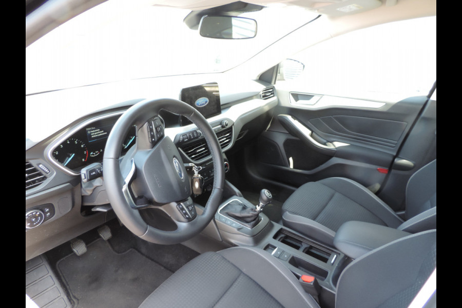 Ford Focus 1.0 EcoBoost Hybrid Trend Edition Business